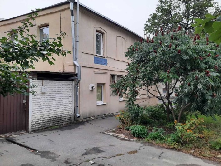 Продам 2к.кв.со свежим капремонтом-1 год,Нижний Центр,ул.Руставели 26 - фото 1