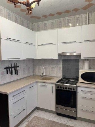 Продам крупногабаритную 3-комнатную квартиру на Северном - фото 1