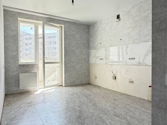 Продам Лучшая цена в комплексе! 1-комнатная квартира 37,5 м² с ремонтом Харків