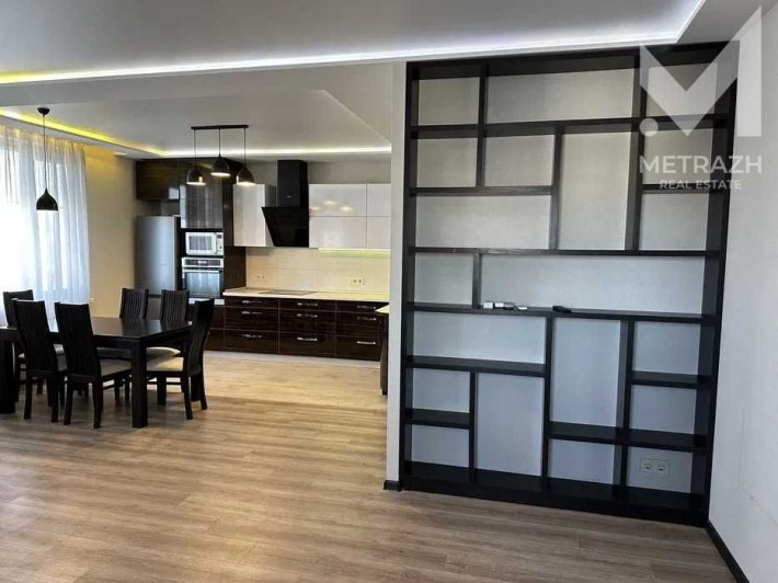 Продам 3к квартиру возле ТРК Украина - фото 1