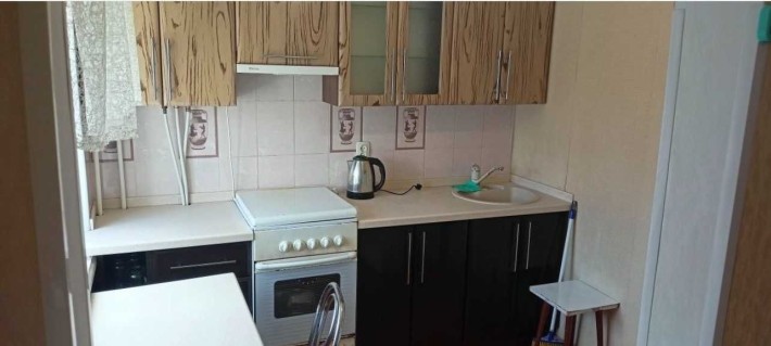 Продам  1-к квартиру в мкр. Лески, ул. Евгения Логинова - фото 1