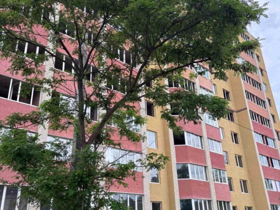 Продам 3-х ком квартиру в кирпичном доме. Двухконтурный котел. Одеса