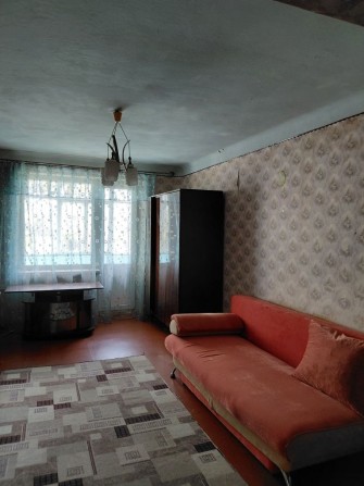 Продам 1 комн кв улучшенной  планировки 5/9 на ХТЗ - фото 1