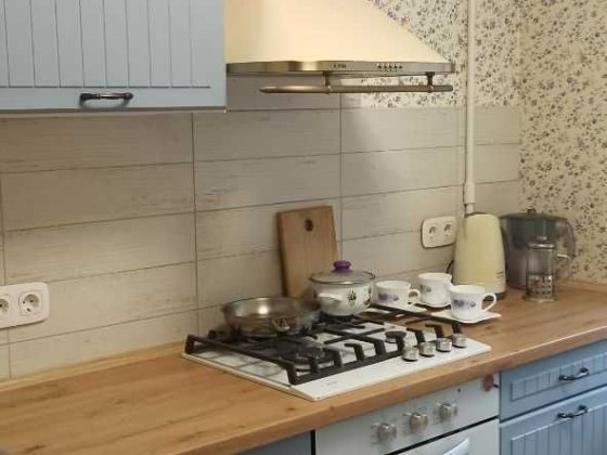 Продам 1к кв свежий ремонт, мебельи техника. Пятихатки, БАМ, Сертификат+