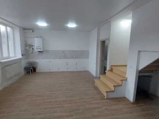 Продається простора та світла двоярусна квартира в ЖК Журавлівський! (23620)