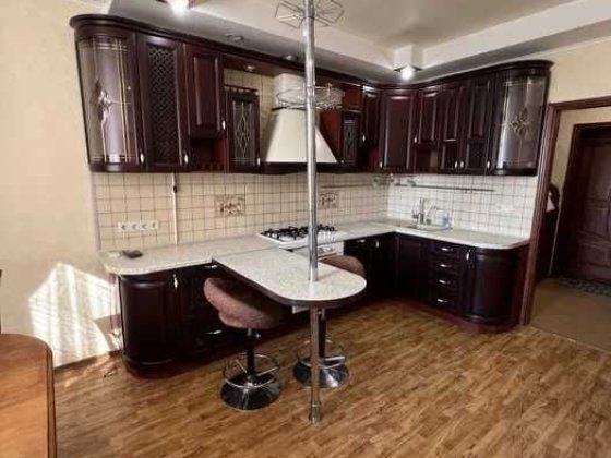 Продам 2к квартиру 68м2 + ГАРАЖ, новобуд, р-н Олексіївки (22569) Харків