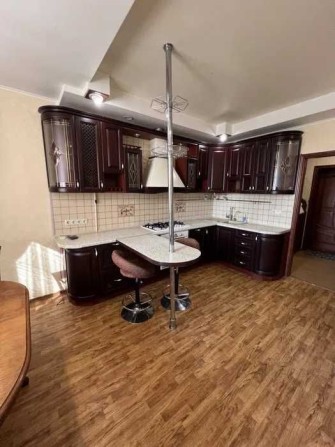 Продам 2к квартиру 68м2 + ГАРАЖ, новобуд, р-н Олексіївки (22569) - фото 1