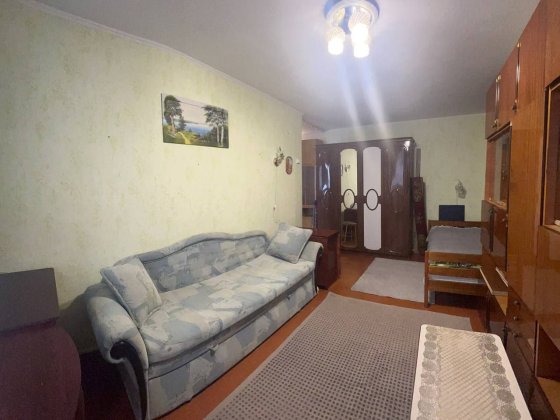 Продам 1 кімнатну квартиру Олексіівка пр.Перемоги  Ексклюзив pp 8 Харків