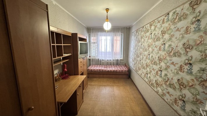 Продам 3-х кімнатну квартиру - фото 1