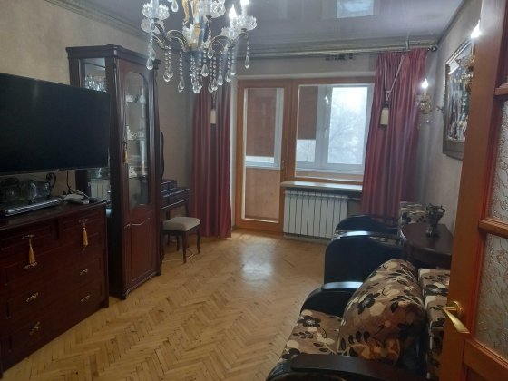 Продам 1 к. квартиру Центр pp4