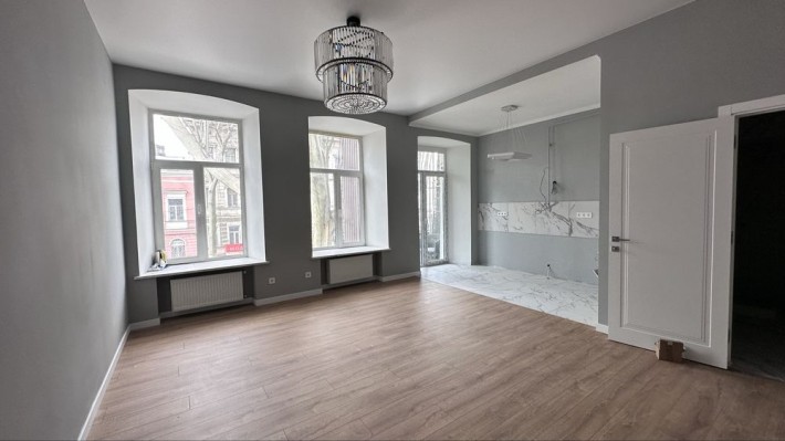 Продам 2-х кімнатну квартиру - фото 1