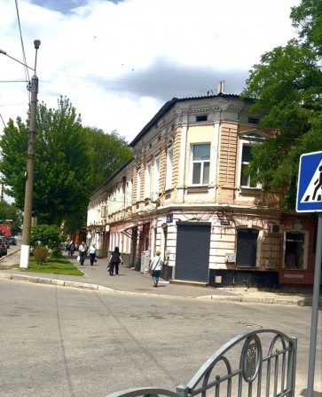 Продам 2 кв.  с автономным отопление , бул . Гончаровский 5 - фото 1