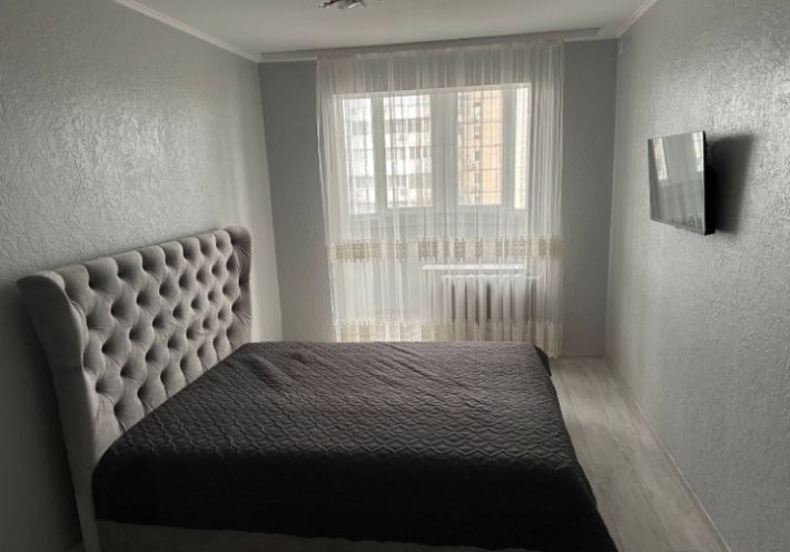 Продам 2хкомн квартиру - фото 1