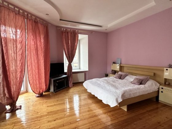Продам 3-х кімнатну квартиру Одеса