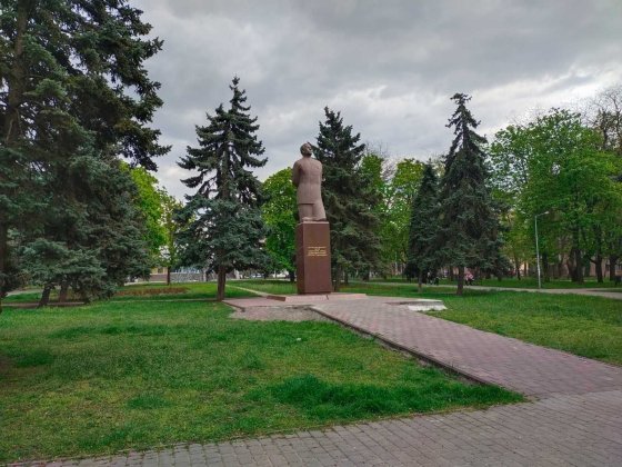Продам 1 ком. квартиру біля парку Зоряний вул.Героїв Оборони Одеси Одеса