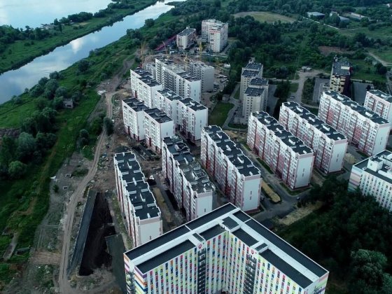 S Продам  1 комнатную евро- двушку просторную 2- х стороннюю  в новострое
