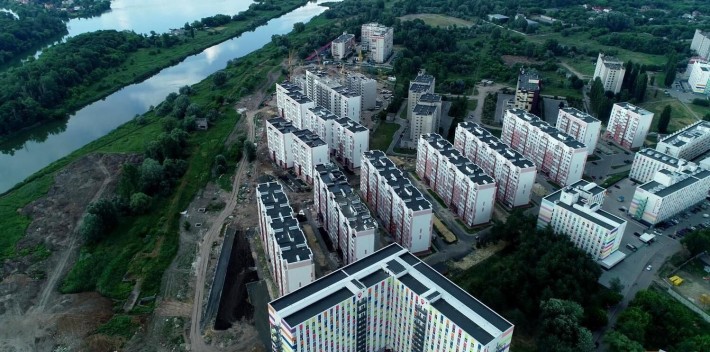 S Продам  1 комнатную евро- двушку просторную 2- х стороннюю  в новострое - фото 1