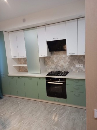 Продам квартиру з євроремонтом жк Волошковий - фото 1