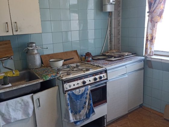 Продам 2 к.кв. 3/5. Новые дома, р-н 22 больницы. Харків