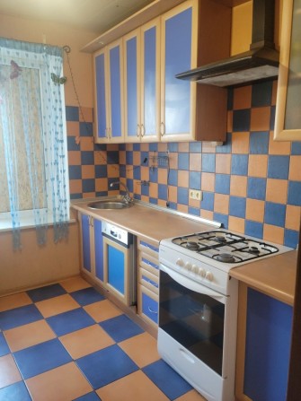 Продам 4 квартиру в Центре , возле парка Горького ,ул.Мироносицкая - фото 1