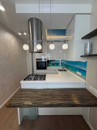Продам 2 комнатную квартиру на Салтовке - фото 1