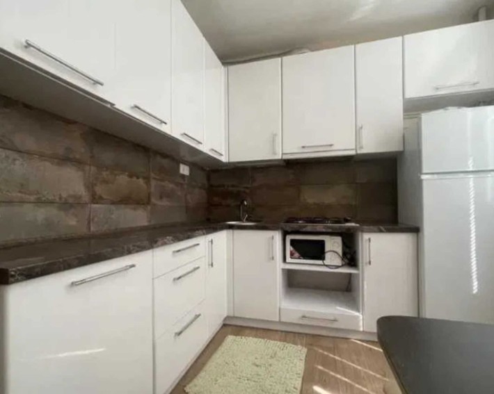 Продам 2-к квартиру в центрі з ремонтом |  1/16, 55м2, газ | м.Наукова 12 хв - фото 1