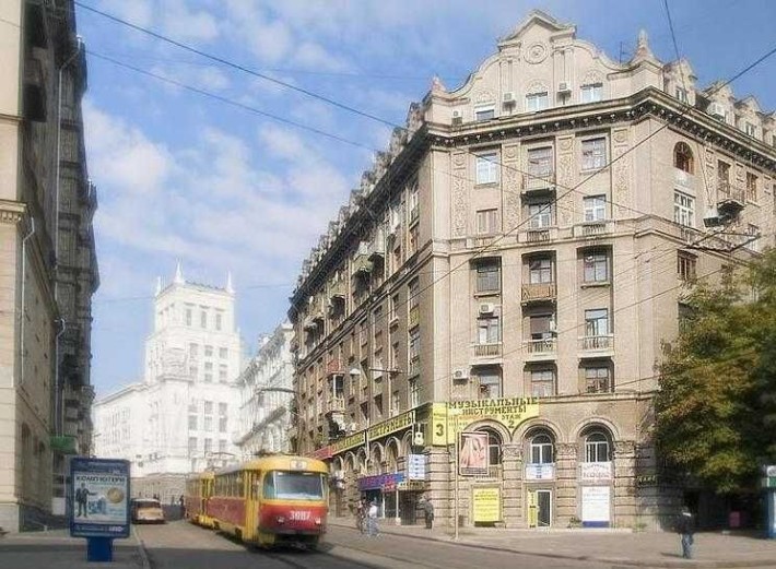 СТАЛИНКА с лифтом! Ж/Б! Героев Харькова 3! Конституции! Продам 2К 56 м2 под ремонт ТОРГ - фото 1