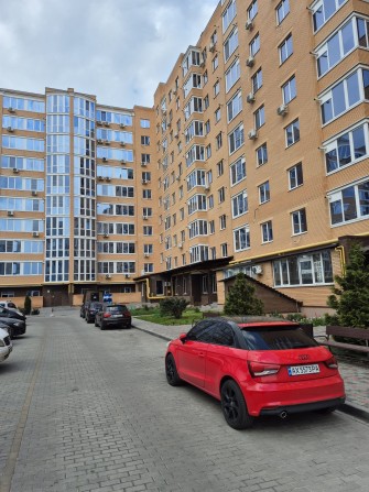Продам 2к.кв 86м.кв.індивід газ опален. ЖК Лазурний,метро Центр ринок Комфорт кл - фото 1