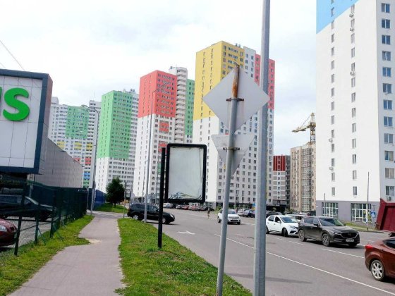 перша здача 1 кімнатної квартири ,в жк Атлант на Київській. Бровары