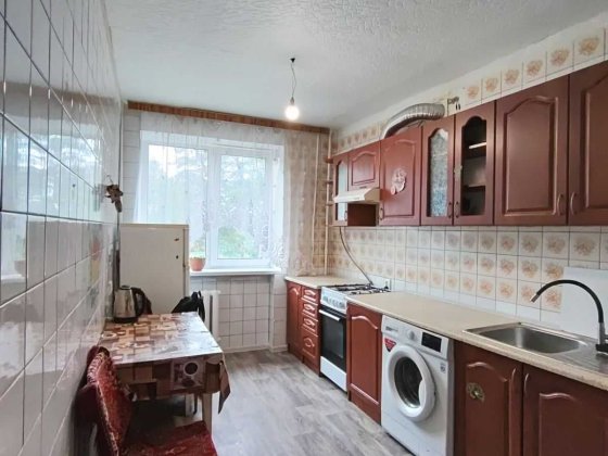 Оренда трикімнатної квартири в місті Буча по вулиці Тарасівська, беруть з котиком чи собачкою Буча