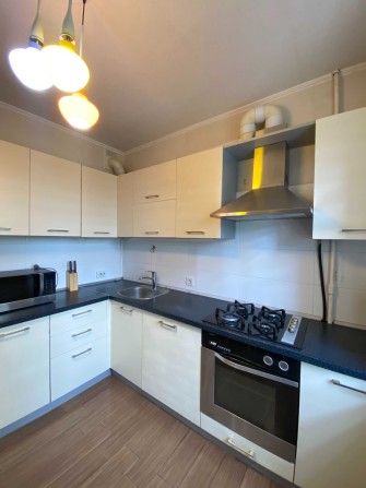 Оренда 2к квртири на Алматинській, 43/57, ДВРЗ, метро Чернігівська - фото 1