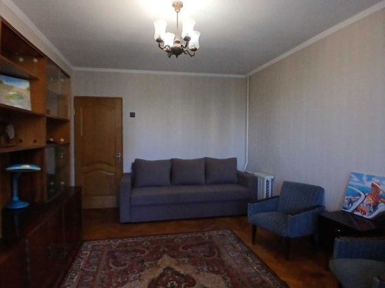 Квартира біля метро Деміївська, є газ! Киев