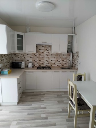 Довготривала оренда однокімнатної квартири в центрі міста - фото 1