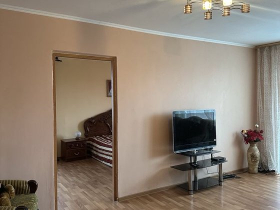 2 кімнатна Коновальця Ивано-Франковск
