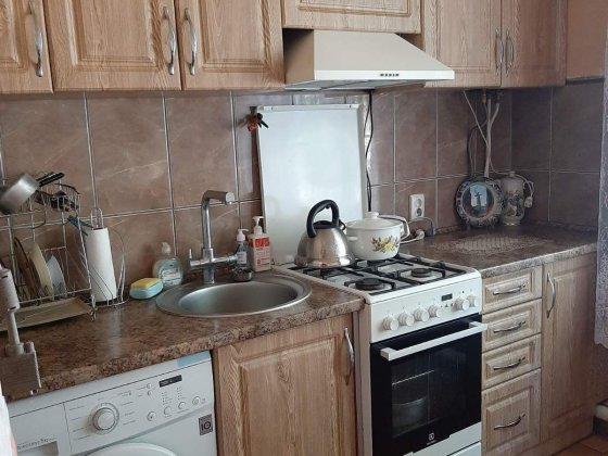 Здам квартиру на Червоній Криворіжсталі  з ремонтом кондиціонер,холодильник,пральна машина Кривой Рог