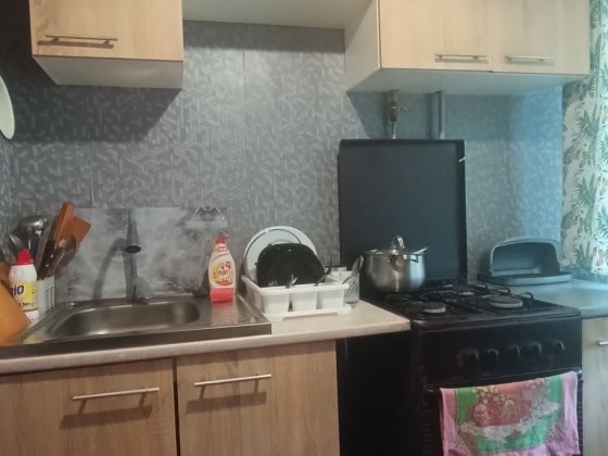 Здається 2к по вул. Радієвського (р-н Собору, 4 дитлікарні) Кривий Ріг