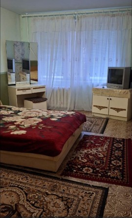 Сдаётся 2х ком квартира на 129 квартале - фото 1