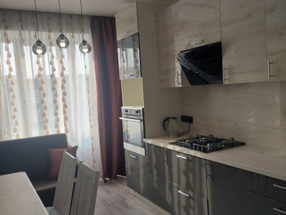 Місто Ірпінь, оренда 2х кімнатної(євротрикімнатна) квартири в найкращій локації м.Ірпінь (ЖК Чехов п