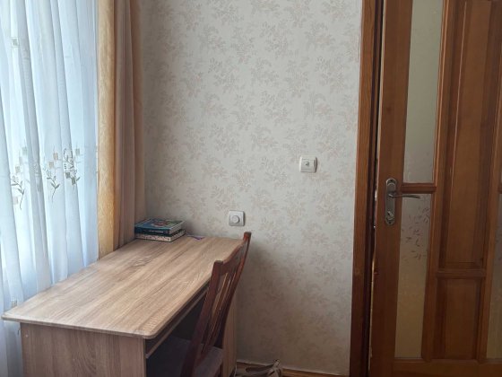 Оренда 3 кімнатної квартири . Нова Лінія. 4500 гр за кімнату . Дівчата Луцьк
