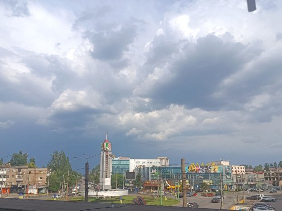 Сдаю 1-ком 95 кв-л Кривой Рог