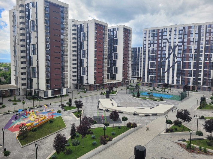 ЖК Манхетен. 2 кімн. кв-ра. Довгострокова оренда. - фото 1