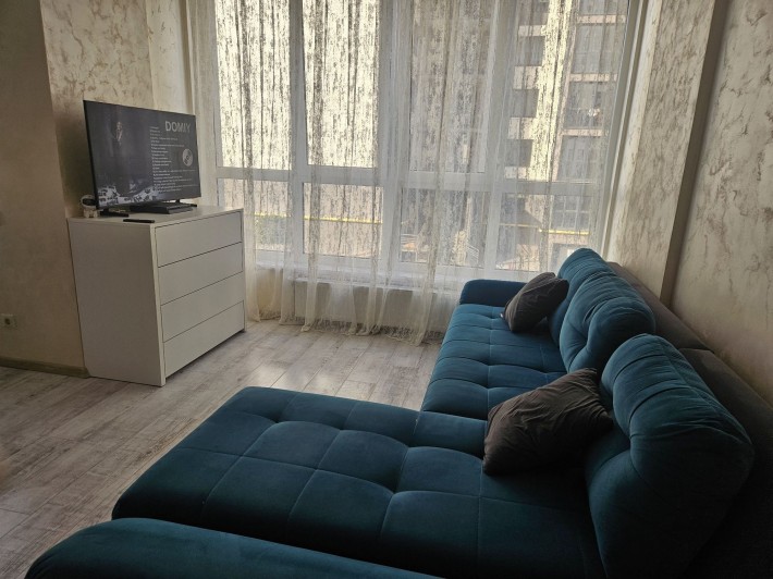 Власник! Здам 1кімнатну  (+окреме спальне місце) квартиру від власника на Парковій алеї з євро - фото 1