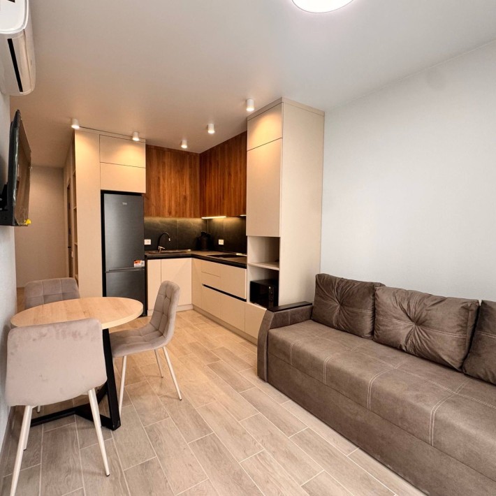 ЖК АВЕНЮ 42 ,  1 кімнатна квартира, метро Теремки - фото 1