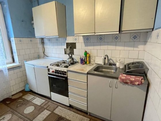 Здається затишна 2-кімнатна квартира в житловому стані. Хмельницкий