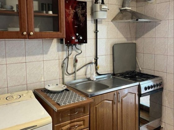 Европейська 92 вільна поруч зупинка Полтава