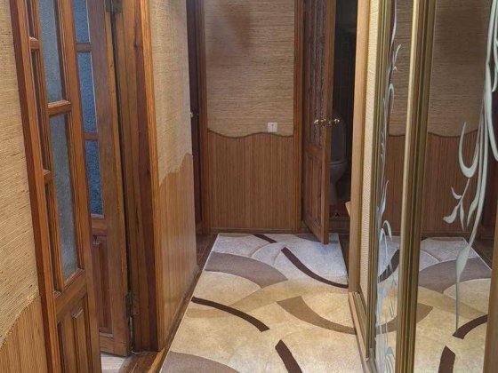 здають  3 кім.  квартирy  в  рні ближнього центрy з 19 червня Полтава