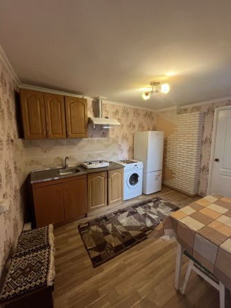 Оренда частини будинку в центрі - фото 1