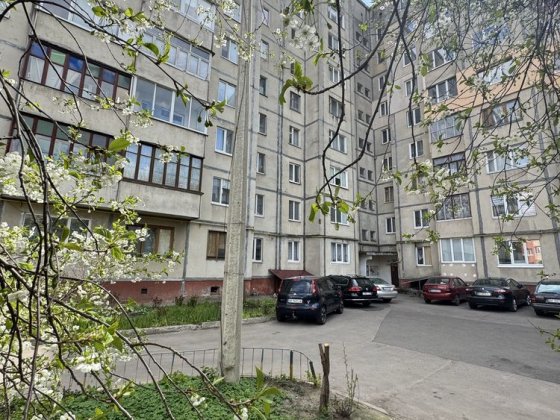 Оренда трикімнатної кваритири по вул. Д. Галицького Ровно