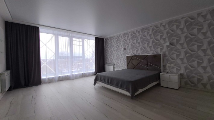 Центр, вул. Леваневського, 4 кім., 125 м2 АО за 30к+ ком - фото 1