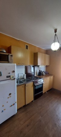 Здам 2 кімнатну в центрі на Люблінській є все необхідне - фото 1